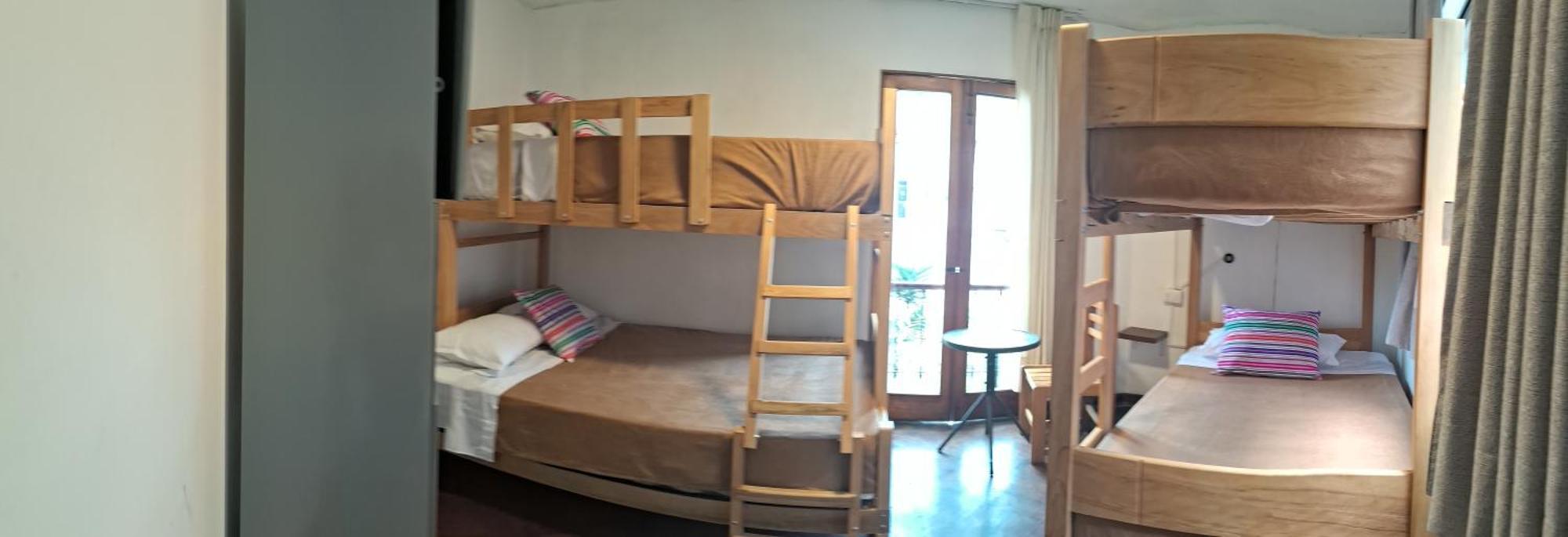 Temazcal Hostel Лима Екстериор снимка
