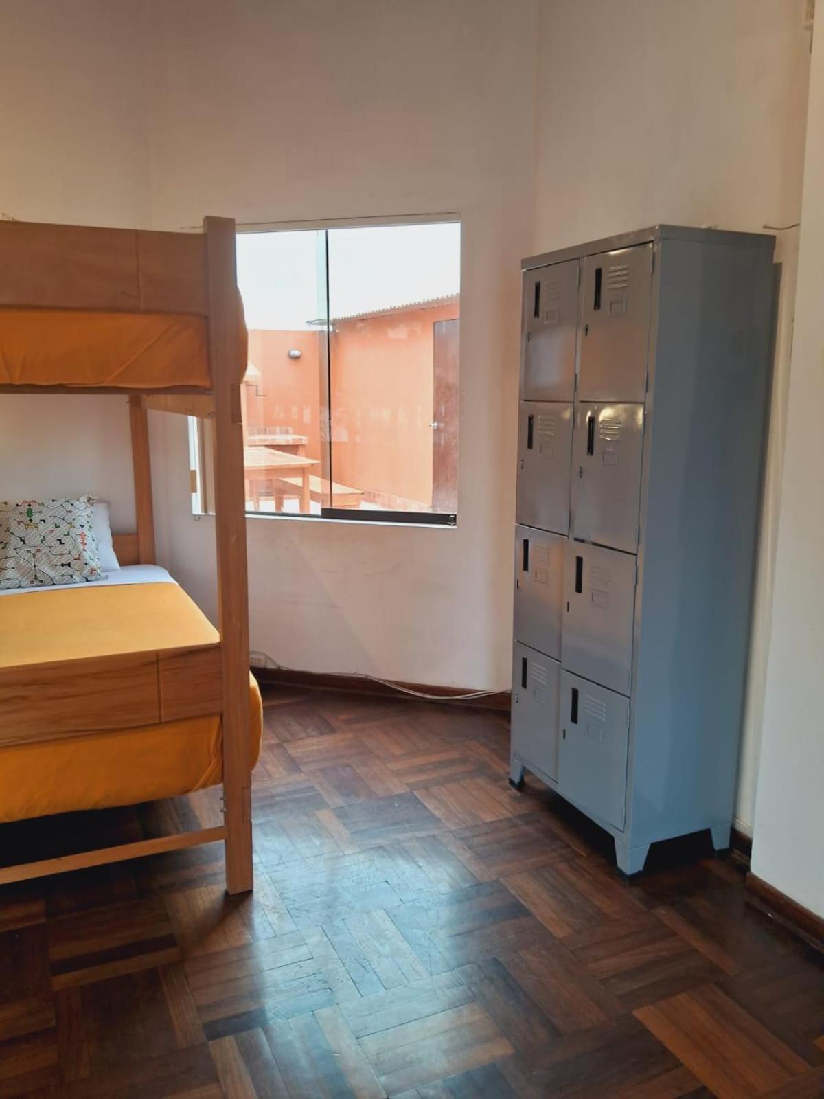 Temazcal Hostel Лима Екстериор снимка