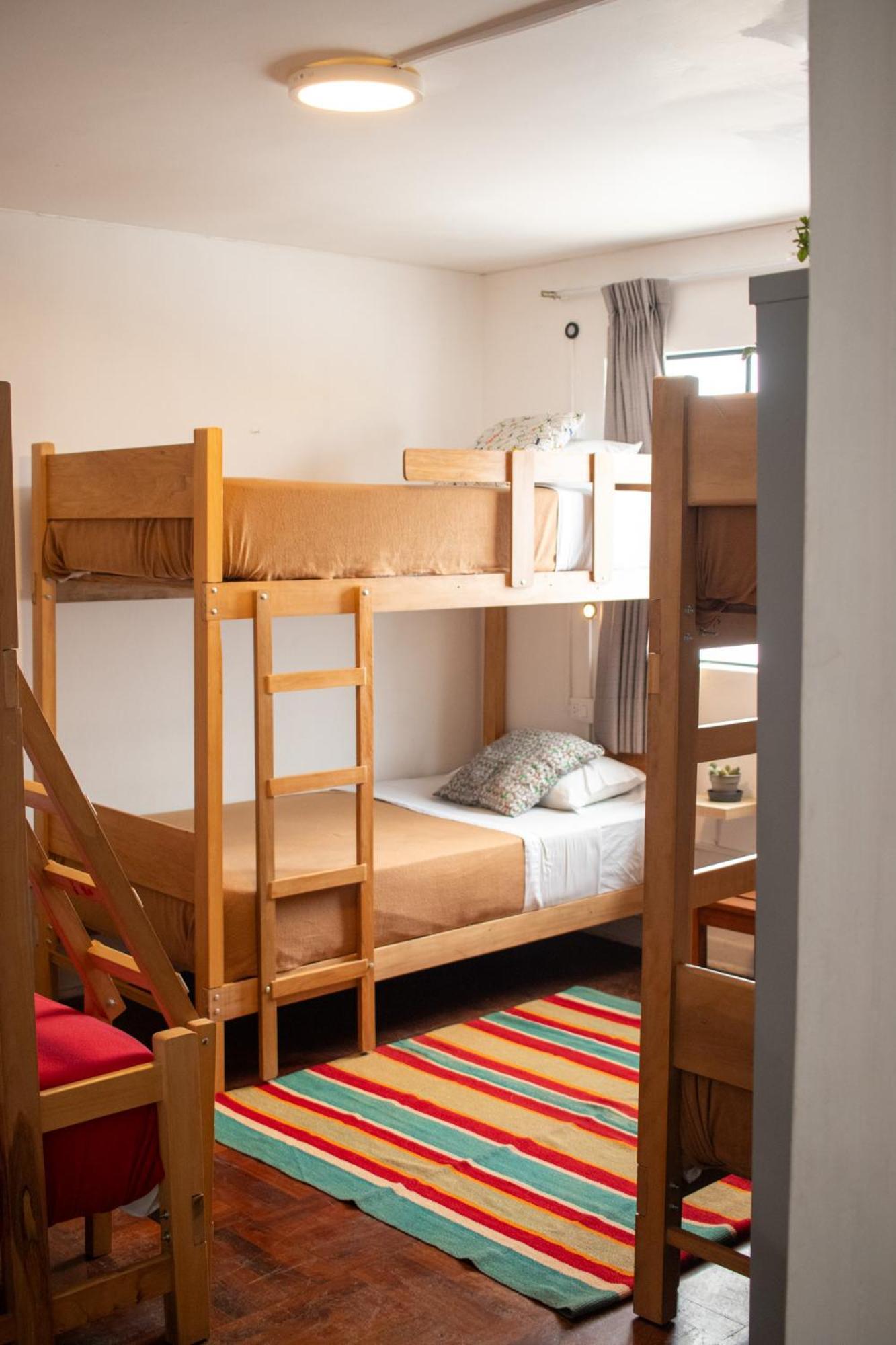 Temazcal Hostel Лима Екстериор снимка
